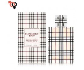 BRIT WOMAN BURBERRY TYPE ΜΕ ΦΕΡΟΜΟΝΕΣ ΓΙΑ ΣΙΓΟΥΡΟ ΦΛΕΡΤ!!!